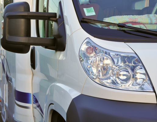 renovation phares camping-car à Castres dans le Tarn 81